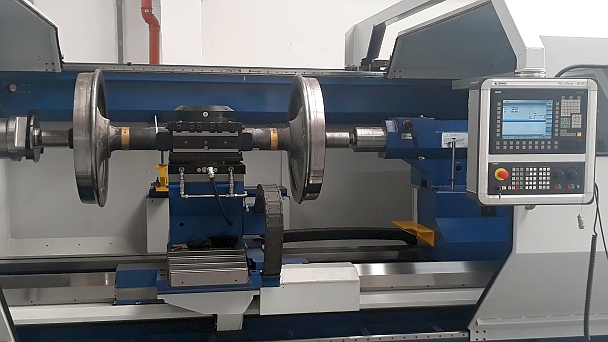 axle_lathe_tcg135n_06